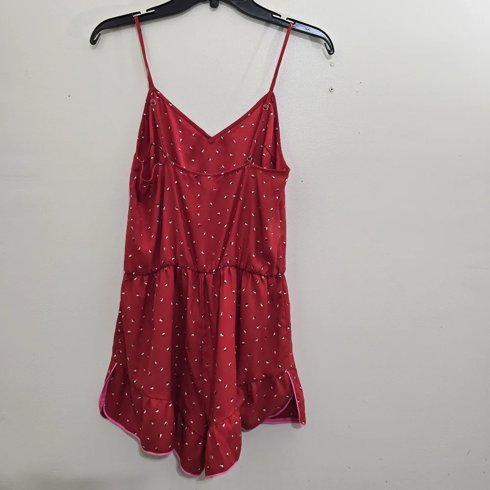 VICTORIA'S SECRET size Small Heart Print Sleep Lounge V Neck Romper Red - Picture 12 of 12